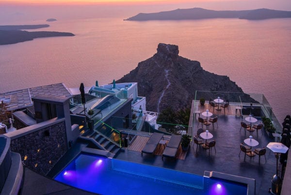 Kivotos Santorini Hotel